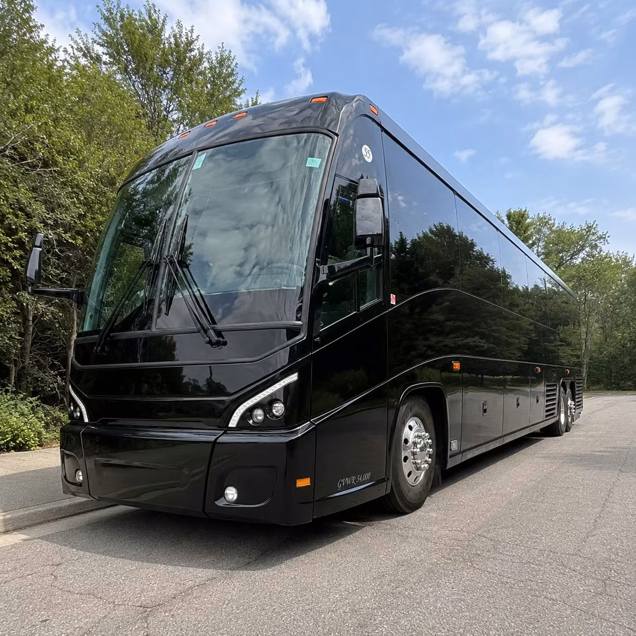 airport transfers and long distance transportation for gilbert government and military personnel